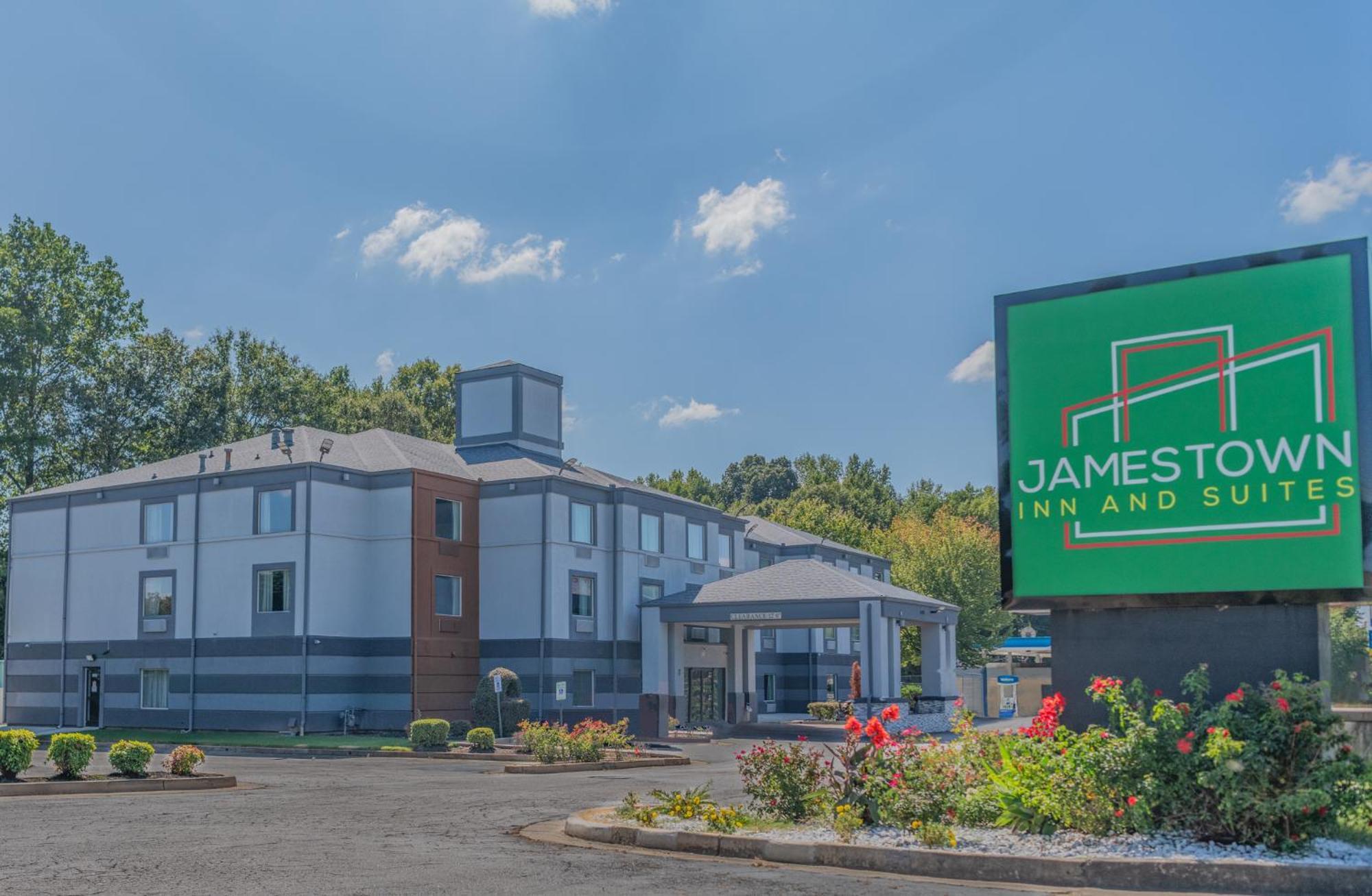 Jamestown Inn & Suites Ривердейл Экстерьер фото