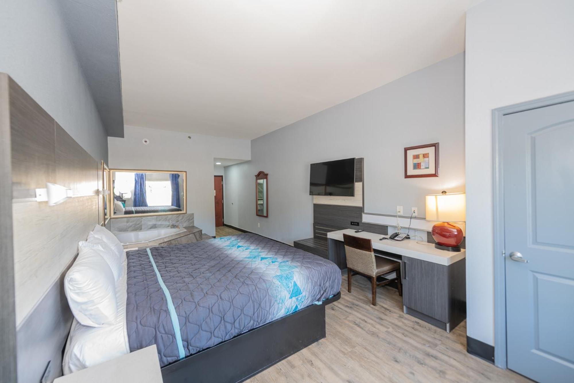 Jamestown Inn & Suites Ривердейл Экстерьер фото